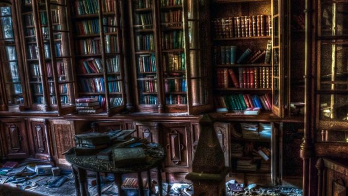 Βιβλιοθήκη - The Abbey - Ηλιούπολη